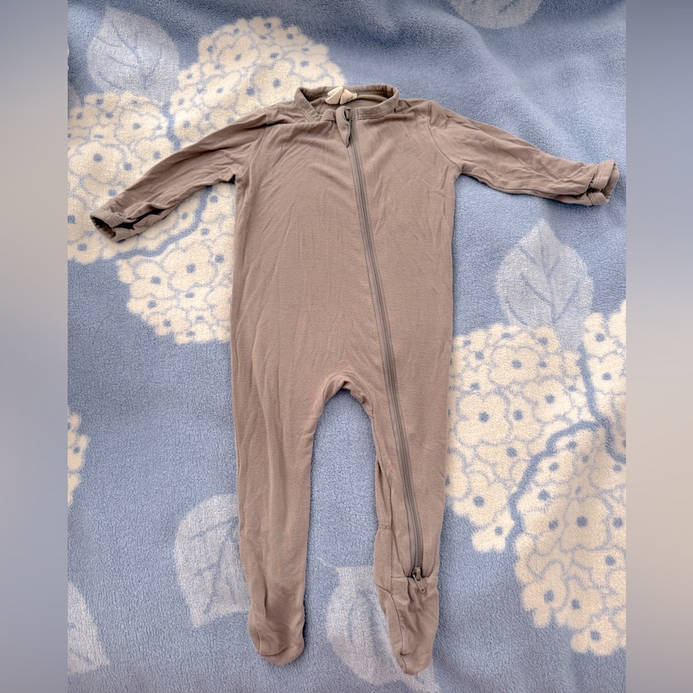 Kyte Baby Bamboo Zippered Onesie Footie